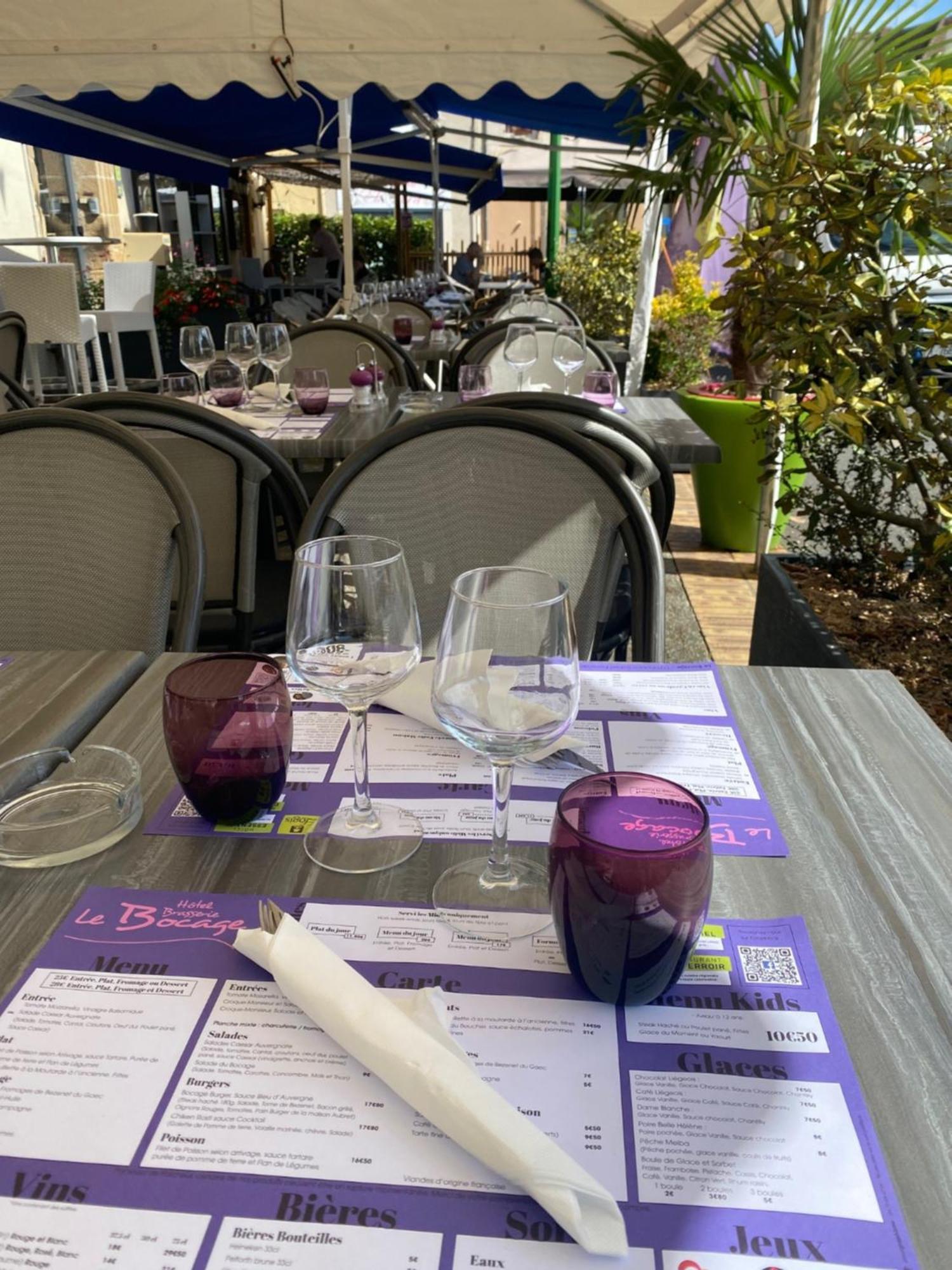 Logis Hotel Le Bocage Montmarault Exterior foto